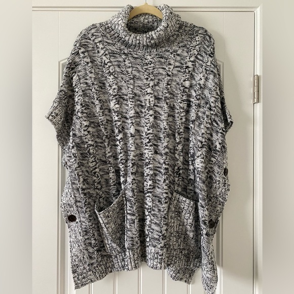 One Size Turtleneck Poncho Style Sweater - Picture 1 of 5